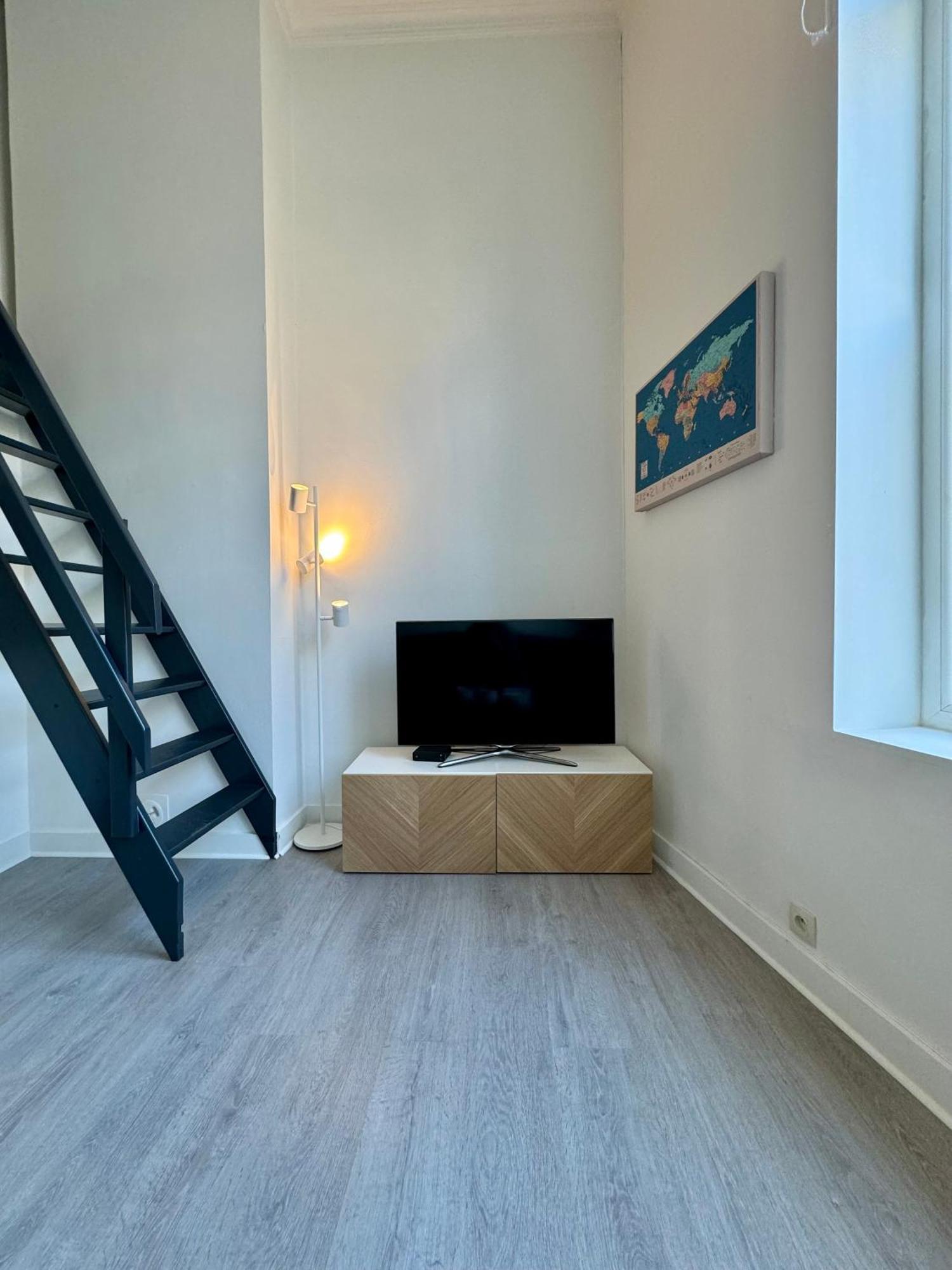 Studio Avec Chambre En Mezzanine 布鲁塞尔 外观 照片